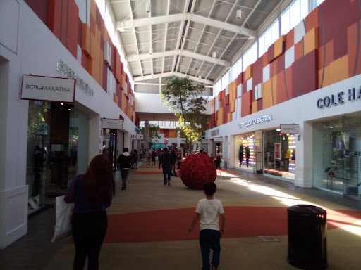 Plazas outlet