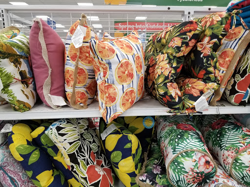 Clothing Store «Ross Dress for Less», reviews and photos, 1388 E Main St, Woodland, CA 95776, USA