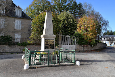 Monument aux Morts de Monteil-au-Vicomte à Le Monteil-au-Vicomte