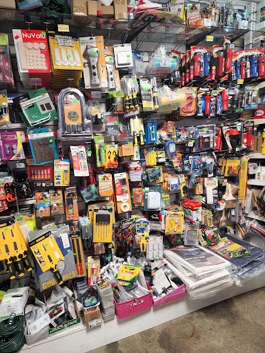 Department Store «Santa Fe Seconds», reviews and photos, 8615 Long Beach Blvd, South Gate, CA 90280, USA