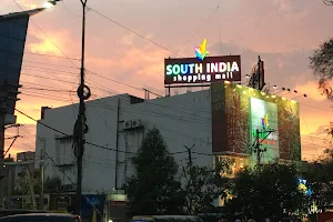 South India Shopping Mall-Guntur image