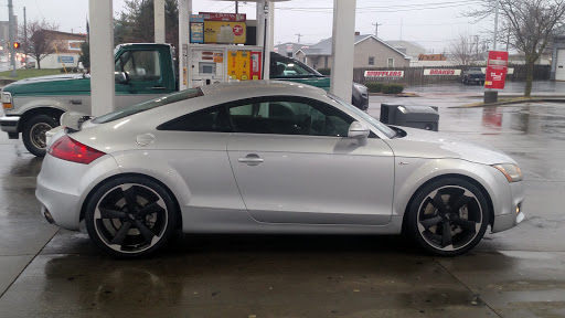 Auto Parts Store «AutoZone», reviews and photos, 627 E Tipton St, Seymour, IN 47274, USA