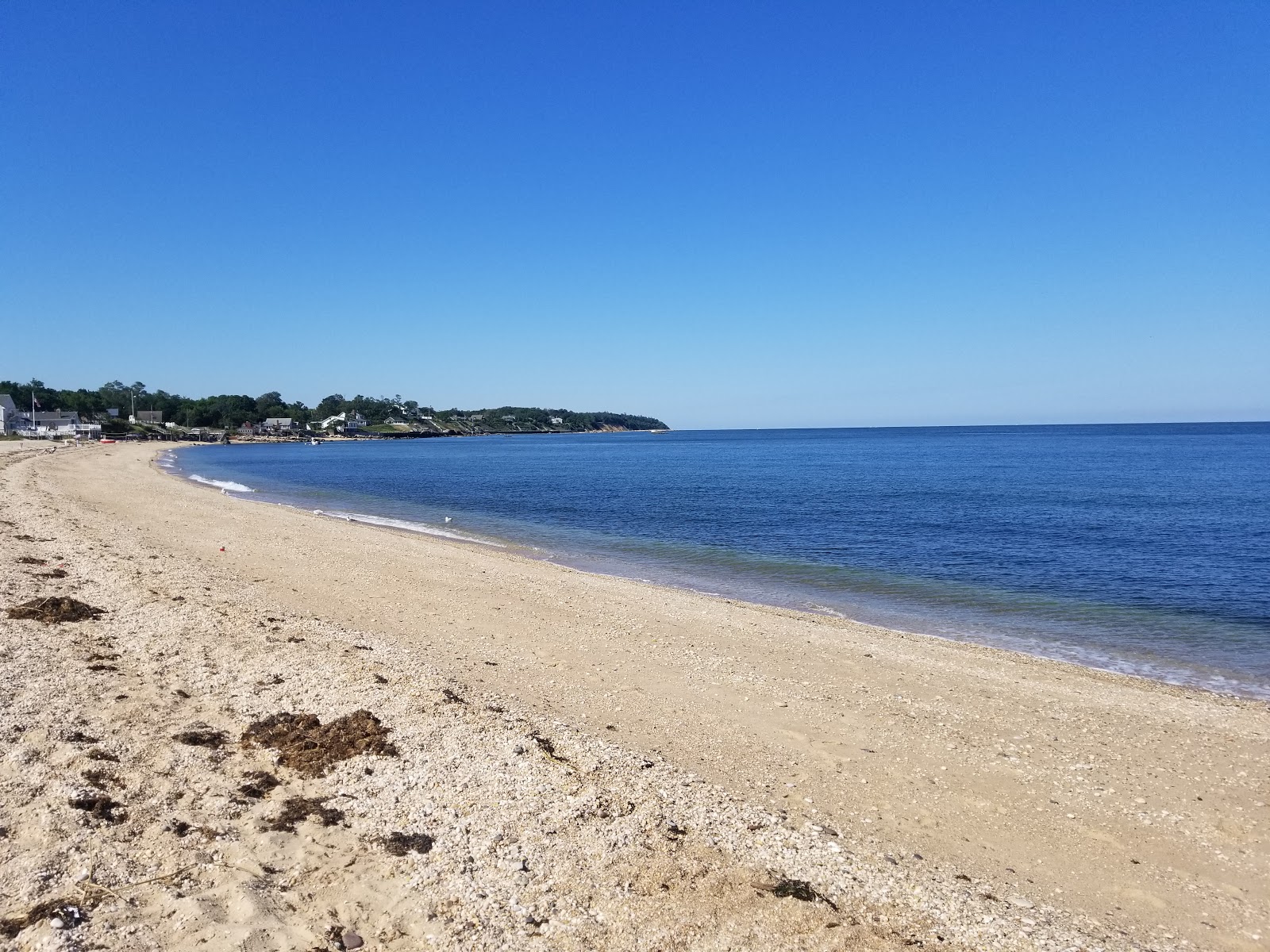 Foto van North Fork Beach met een ruime kustlijn