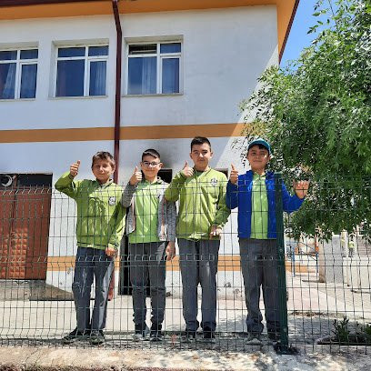 Atatürk İlköğretim Okulu