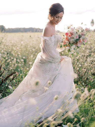 Bridal Shop «La Jeune Mariee Bridal Collection», reviews and photos, 139 E Main St, Columbus, OH 43215, USA