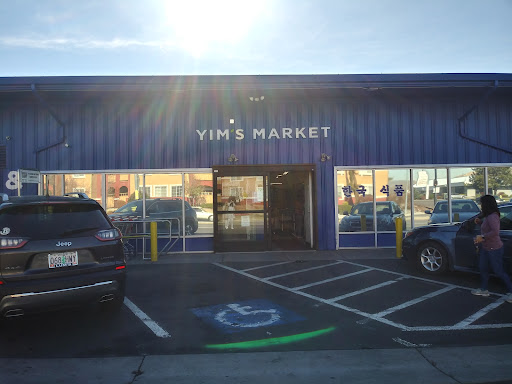 Yim's Market