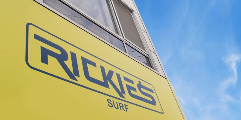 RICKIE'S SURF