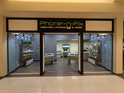 Cell Phone Store «Phone-n-Fix West Acres Mall», reviews and photos, 3902 13th Ave S, Fargo, ND 58103, USA