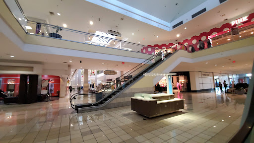 Shopping Mall «St. Clair Square», reviews and photos, 134 St Clair Square, Fairview Heights, IL 62208, USA