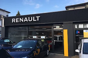 SMC Renault Weybridge image