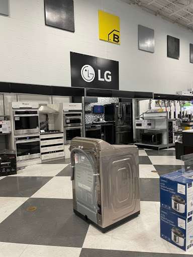 Electronics Store «Best Buy», reviews and photos, 9970 N Newport Hwy, Spokane, WA 99218, USA