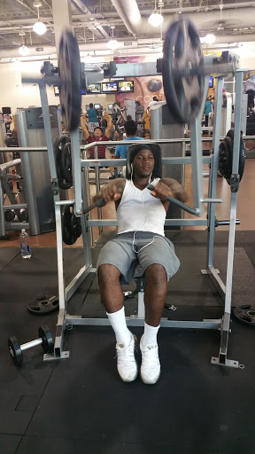 Gym «LA Fitness», reviews and photos, 2970 Belcrest Center Dr, Hyattsville, MD 20782, USA