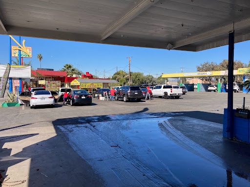 Norwalk Goal Car Wash en Norwalk