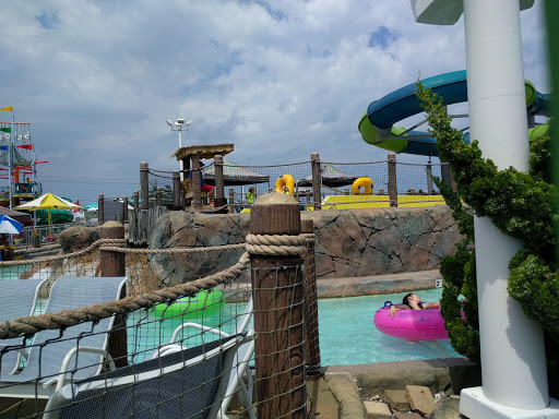 Amusement Park «Casino Pier & Breakwater Beach», reviews and photos, 800 Ocean Terrace, Seaside Heights, NJ 08751, USA