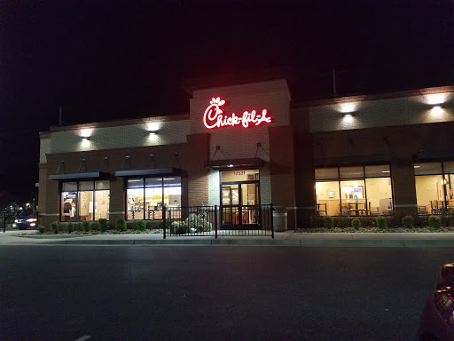 Fast Food Restaurant «Chick-fil-A», reviews and photos, 19531 Coastal Hwy, Rehoboth Beach, DE 19971, USA