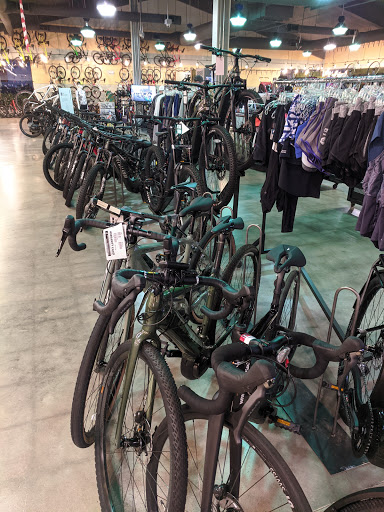 Shoe Store «PRO BIKE+RUN Robinson», reviews and photos, 3100 Robinson Ln, Pittsburgh, PA 15205, USA