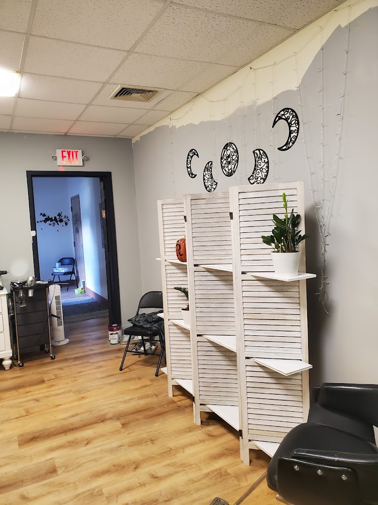 Sonya's Hair Studio 06335