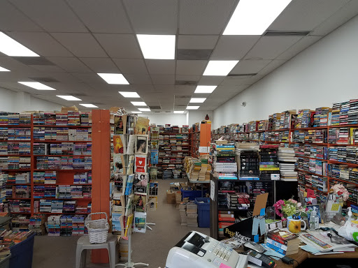 Used Book Store «Book Rack», reviews and photos, 1952 Park Meadows Dr # 7, Fort Myers, FL 33907, USA