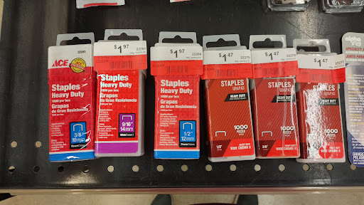 Hardware Store «Geneva Ace Hardware», reviews and photos, 617 W State St, Geneva, IL 60134, USA