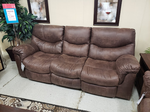 Furniture Store «Major Discount Furniture», reviews and photos, 504 Henslee Dr, Dickson, TN 37055, USA
