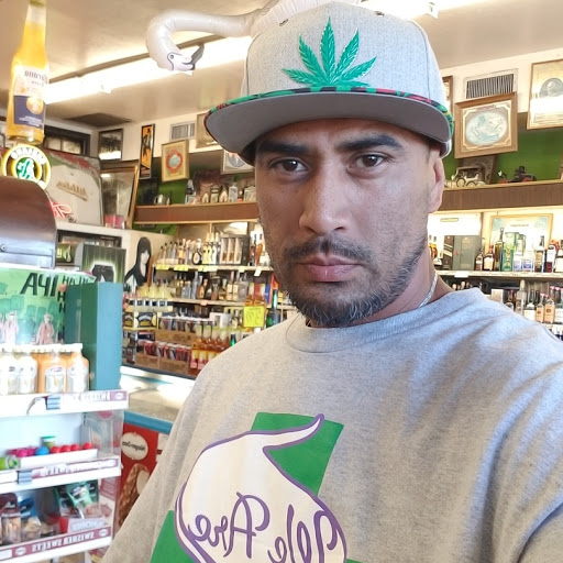 Grocery Store «Plaza Bottle Shop & Market», reviews and photos, 15292 Liberty St, San Leandro, CA 94578, USA