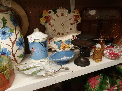 Shopping Mall «Old Town Shopping Center», reviews and photos, 2528 S Campbell Ave, Springfield, MO 65807, USA