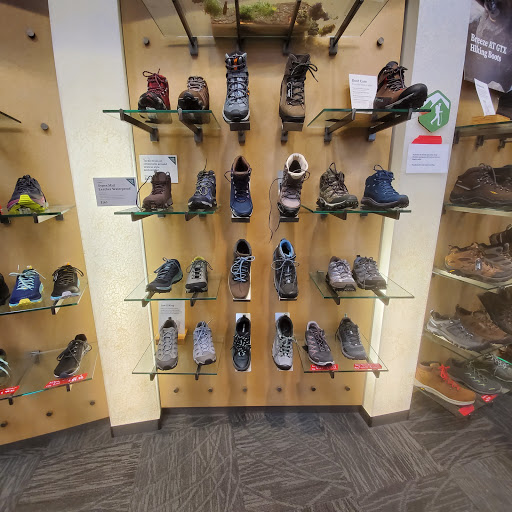 Camping Store «REI», reviews and photos, 2200 Bergen Town Center, Paramus, NJ 07652, USA