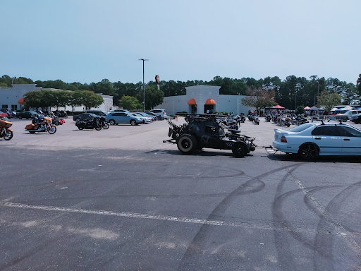 Shopping Mall «Carolina Premium Outlets», reviews and photos, 1025 Outlet Center Dr, Smithfield, NC 27577, USA