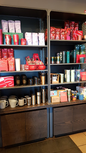 Coffee Shop «Starbucks», reviews and photos, 1720 S Orange Blossom Trail, Apopka, FL 32703, USA