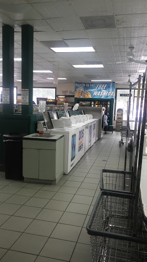 Laundry «Candy Clean Laundry», reviews and photos, 7100 Pines Blvd Suite 27, Pembroke Pines, FL 33024, USA