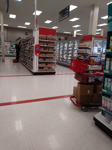 Department Store «Target», reviews and photos, 2401 Coulee Rd, Hudson, WI 54016, USA