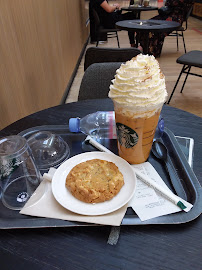 Plats et boissons du Restaurant servant le petit-déjeuner Starbucks à Metz - n°9