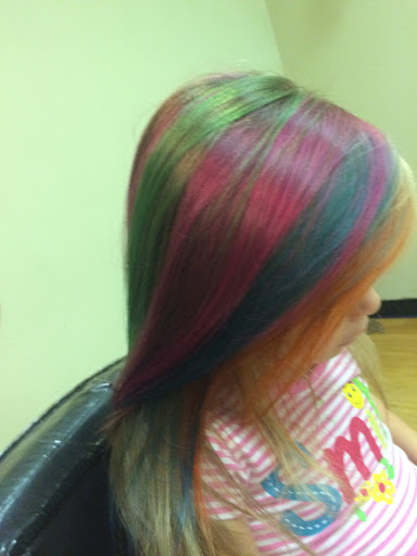 Beauty Salon «Redneck Rockstar/Hair Salon-Misty Wilson», reviews and photos, 2302 Gilmer Rd, Longview, TX 75604, USA