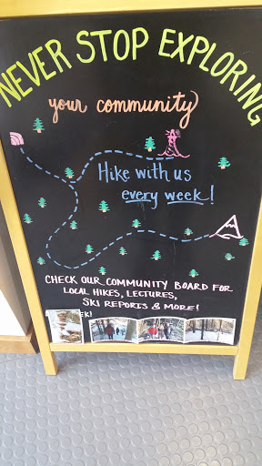 Clothing Store «The North Face Outlet», reviews and photos, 5 Bow St, Freeport, ME 04032, USA