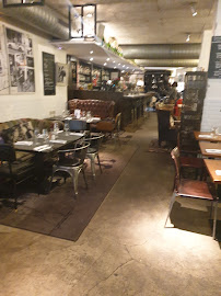 Atmosphère du Restaurant français Renoma Café Gallery à Paris - n°18