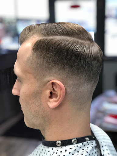 Barber Shop «Handsome Fellows Barber Shop», reviews and photos, 11770 Shelbyville Rd #103, Louisville, KY 40243, USA