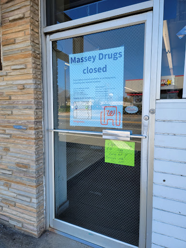 Massey Drug, 105 W Jefferson St, Quincy, FL 32351, USA, 