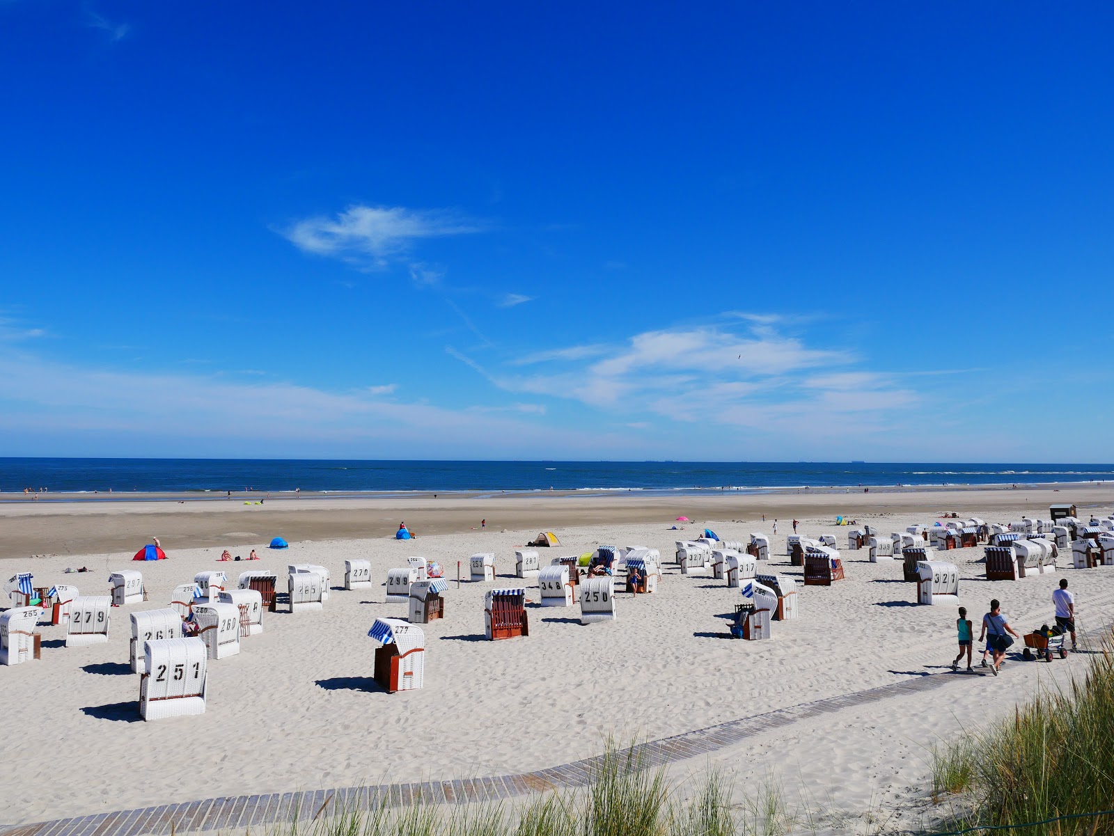 Fotografie cu Strand Spiekeroog cu nivelul de curățenie înalt