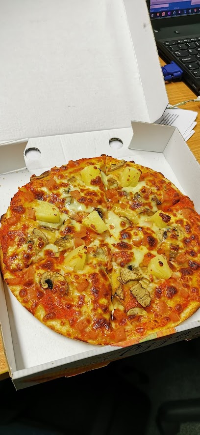 Luigi,s Pizza - 279 Wellington Rd S, Cheshire, Stockport SK2 6ND, United Kingdom