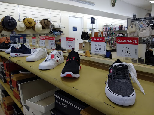 Department Store «Marshalls», reviews and photos, 5720 Lakewood Towne Center Blvd SW, Lakewood, WA 98499, USA