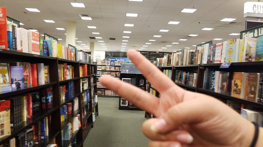 Book Store «Barnes & Noble Booksellers South Corona», reviews and photos, 2470 Tuscany St #101, Corona, CA 92881, USA