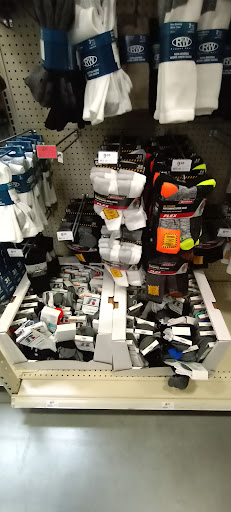 Home Improvement Store «Menards», reviews and photos, 4400 Town Center Blvd, Jeffersonville, IN 47130, USA