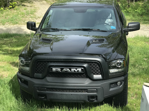 Auto Body Shop «Maine Collision Center», reviews and photos, 72 Target Industrial Cir, Bangor, ME 04401, USA