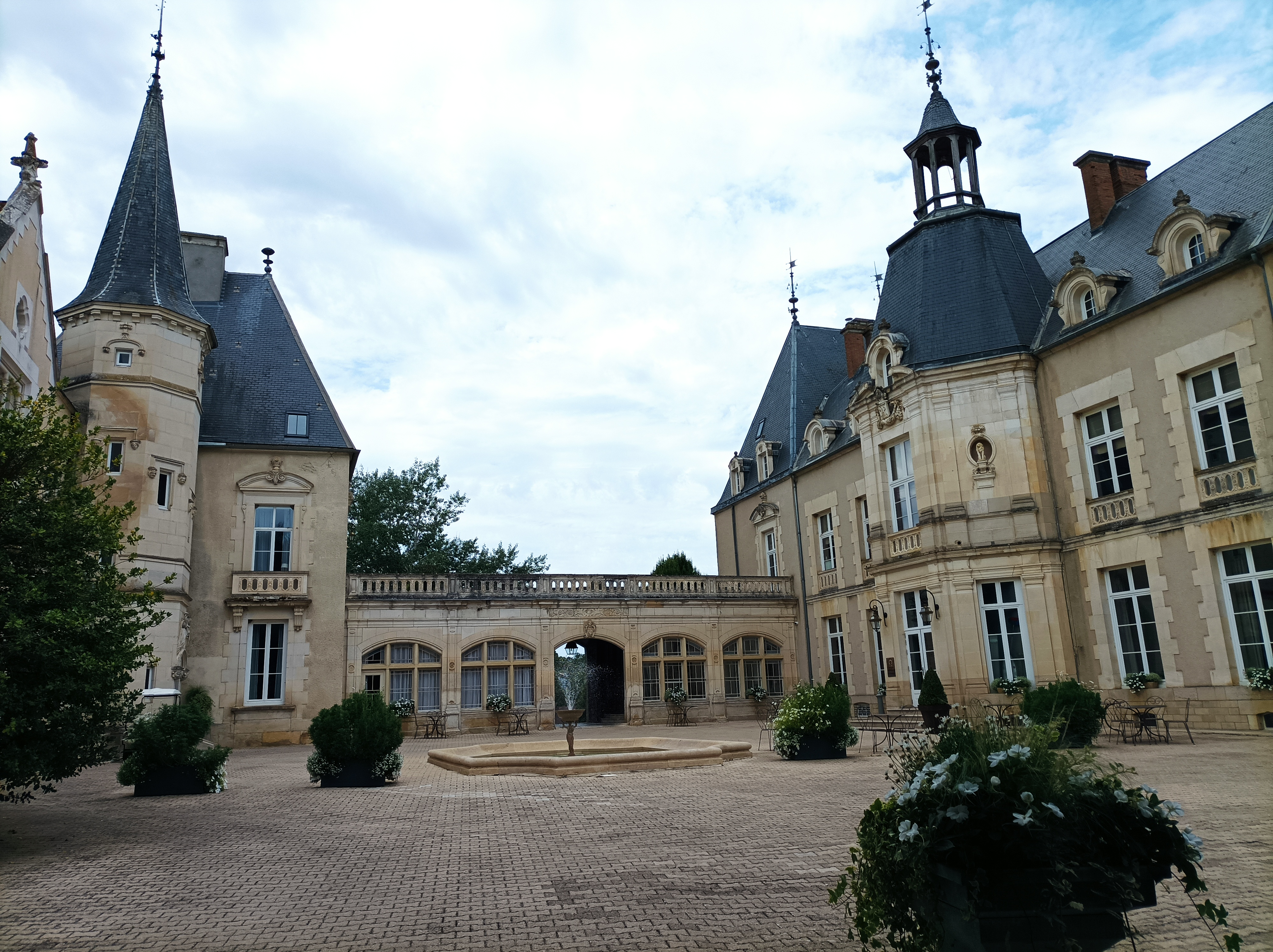 Photo n° 4 de l'avis de 100%.a fait le 04/08/2022 à 14:44