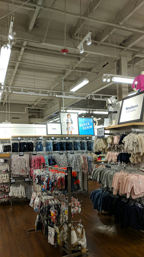 Clothing Store «Gap Outlet», reviews and photos, 1600 Saratoga Ave, San Jose, CA 95129, USA