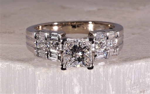 Pawn Shop «Winchester Exchange», reviews and photos, 5 W Jubal Early Dr, Winchester, VA 22601, USA