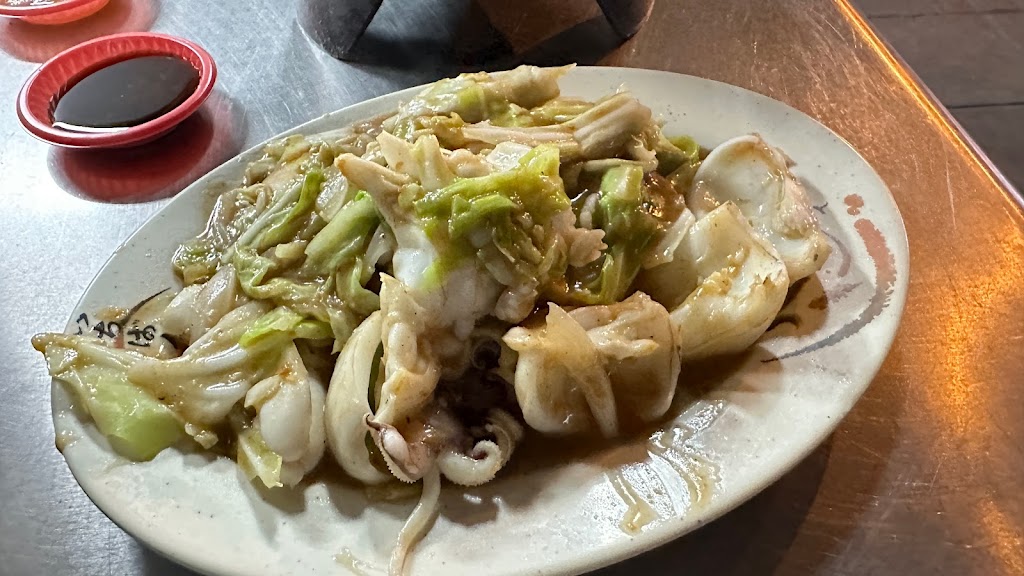 大骨控 臭豆腐 花枝炒麵 的照片