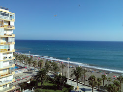 Photo de Playa de Algarrobo Costa avec un rivage spacieux
