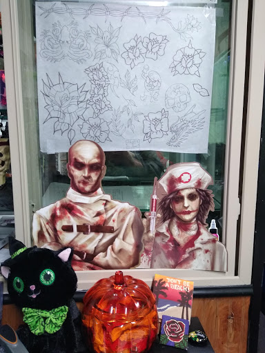 Explore mens finger tattoo ideas, creative tattoo ideas in Spokane, available at Sweet Inks & Cool Peeps