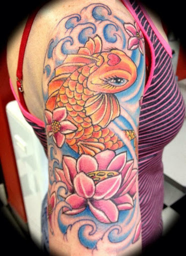 Tattoo Shop «No Guts No Glory Tattoo», reviews and photos, 1333 NW U.S. 101, Lincoln City, OR 97367, USA